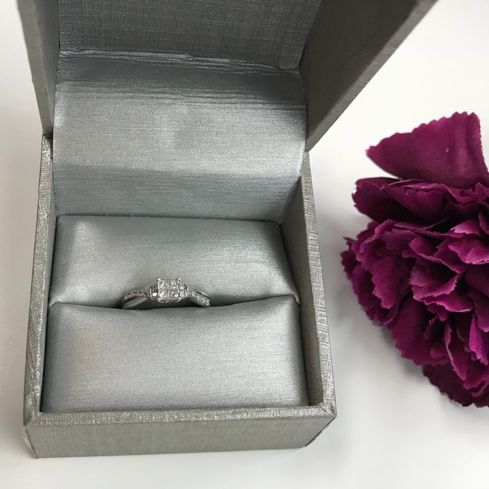 Zales Diamond Ring